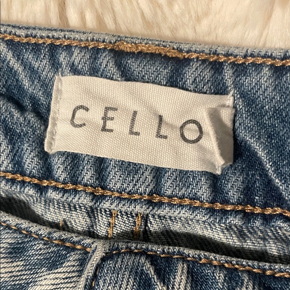 Cello Women's Light Blue High-Rise Jeans with Contrast Stitching